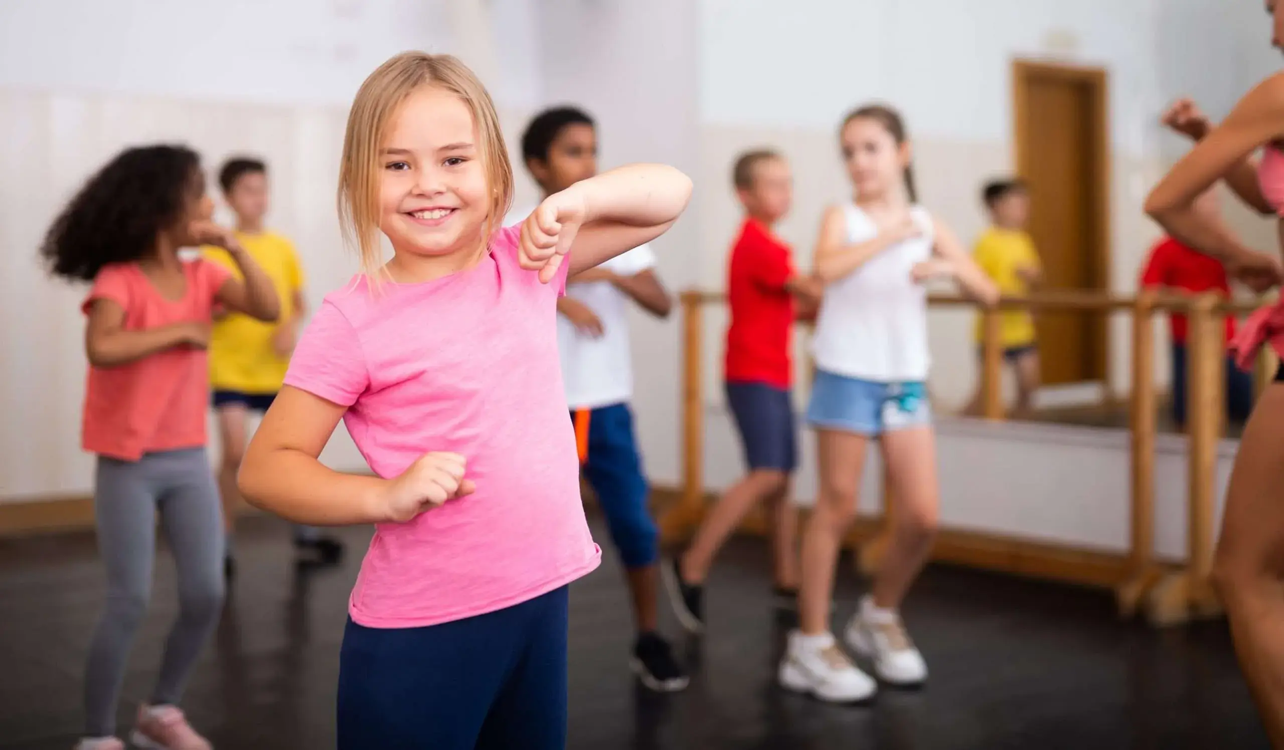 FORUS BAILA 4-7 AÑOS